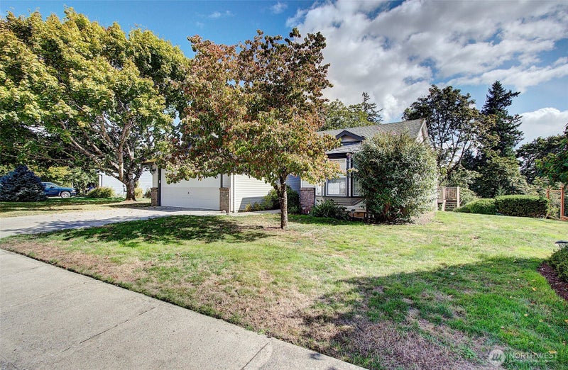 4704 Rolling Meadows Drive