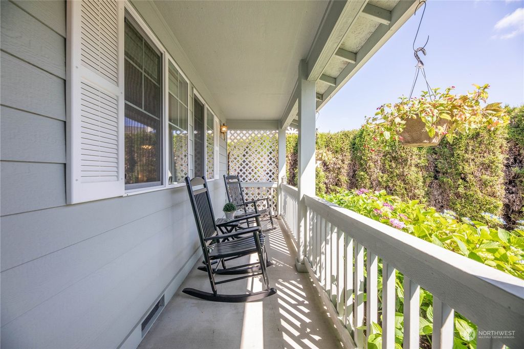 Photo of 7402 29th Place NE, Marysville, WA 98270 (MLS # 2261354)