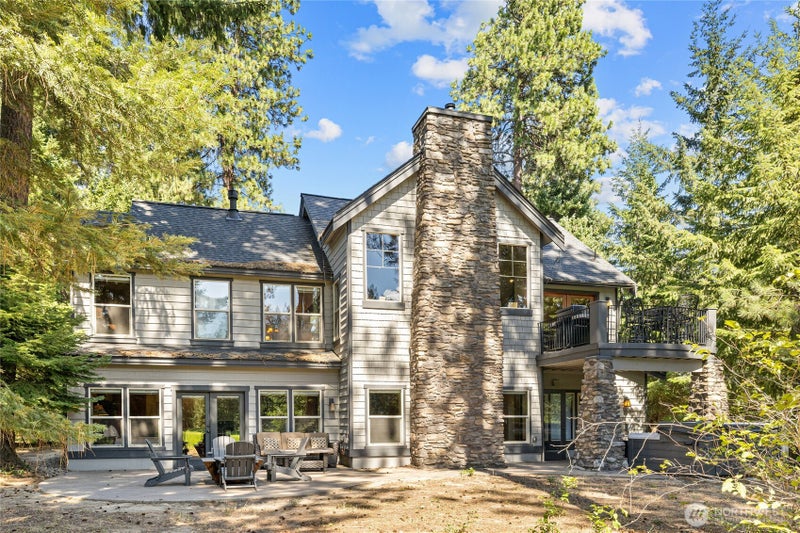 110 Larkspur Loop