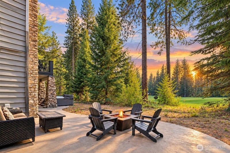110 Larkspur Loop
