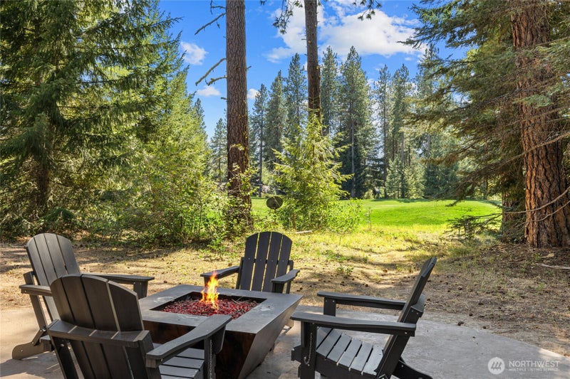 110 Larkspur Loop