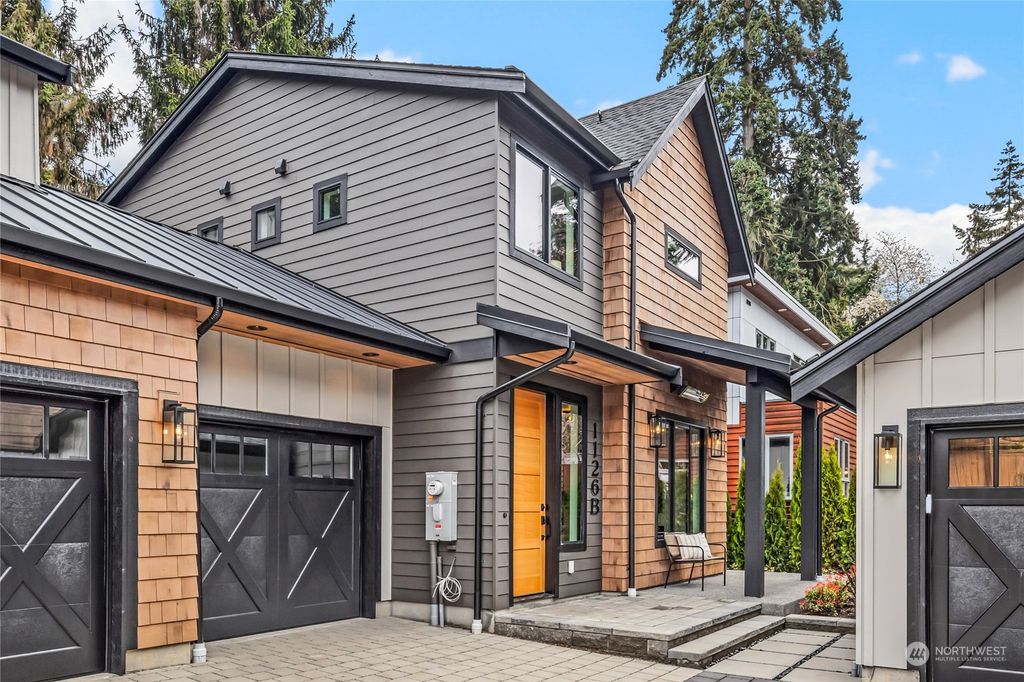 Photo of 1126 5th Street #B, Kirkland, WA 98033 (MLS # 2059713)