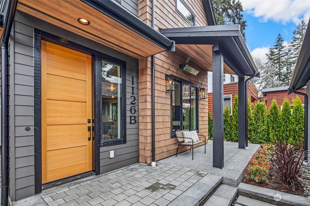 Photo of 1126 5th Street #B, Kirkland, WA 98033 (MLS # 2059713)