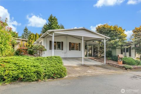 Photo of 201 union Avenue SE #46, Renton, WA 98059 (MLS # 2444200) Photo of 201 union Avenue SE #46, Renton, WA 98059 (MLS # 2444200)
