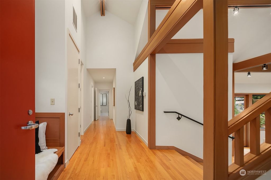 Photo of 10329 NE 55th Street, Kirkland, WA 98033 (MLS # 2170915)