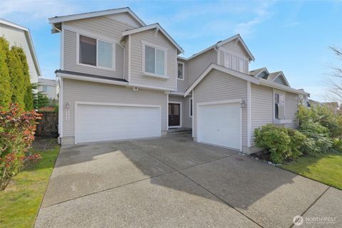 Photo of 2209 164th Avenue Ct E, Lake Tapps, WA 98391 (MLS # 2493641)