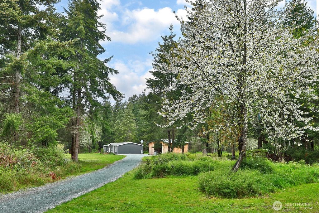 Photo of 34 E Welcher Road, Coupeville, WA 98239 (MLS # 2514702)