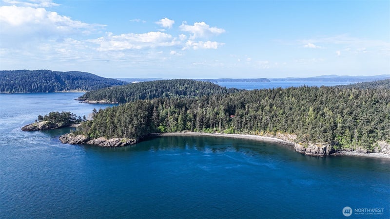 585 Deer Point Road