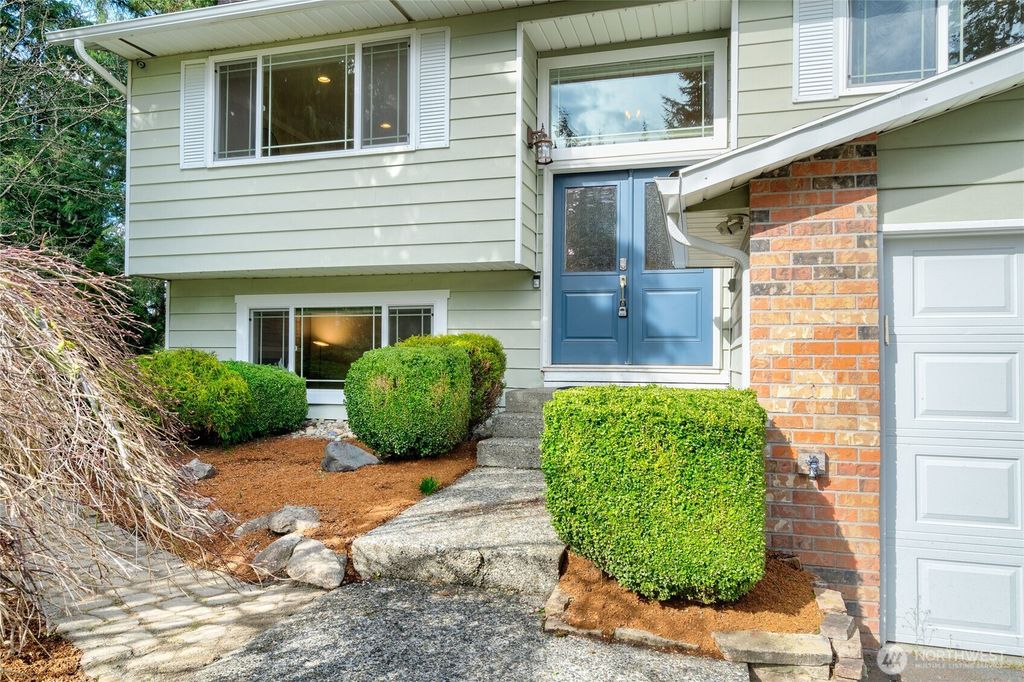Photo of 3113 198th Place SE, Bothell, WA 98012 (MLS # 2350264)
