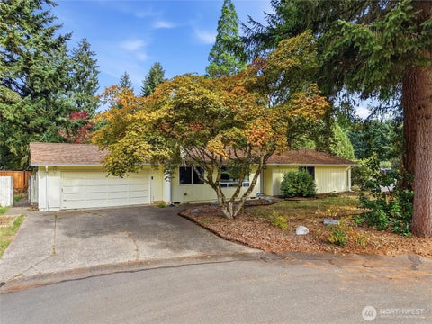 Photo of 4803 33rd Court SE, Lacey, WA 98503 (MLS # 2588645)