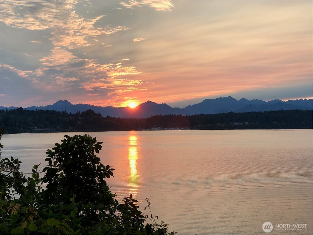 Photo of 9549 Olympus Beach Road NE, Bainbridge Island, WA 98110 (MLS # 2482898)