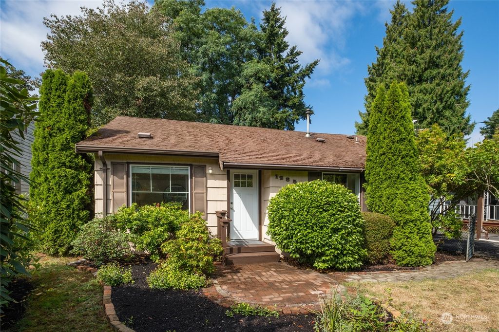 Photo of 12851 Occidental Avenue S, Burien, WA 98168 (MLS # 2293274)