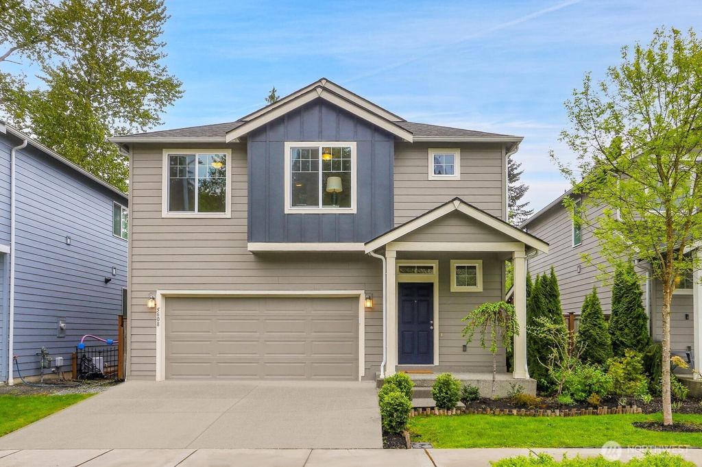 Photo of 5608 95th Place NE, Marysville, WA 98270 (MLS # 2368620)