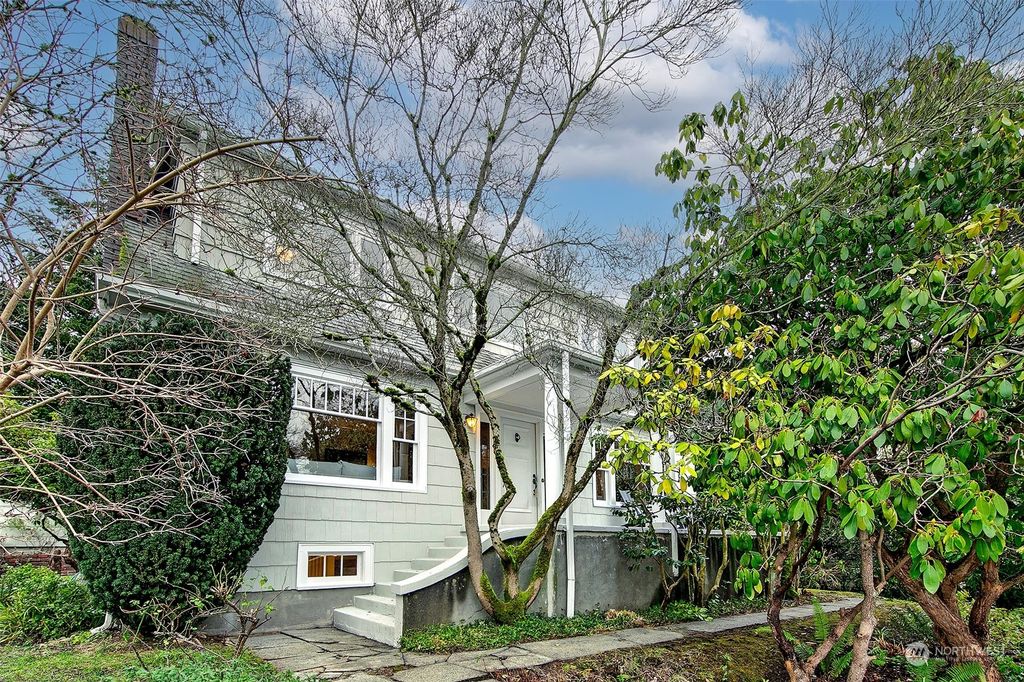 Photo of 5138 NE 41st Street, Seattle, WA 98105 (MLS # 2029951)