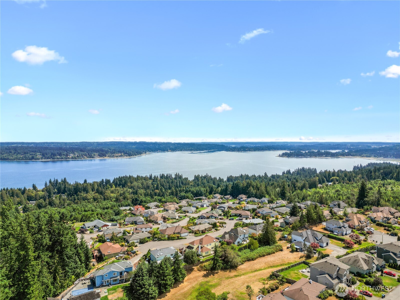 7836 Amethyst Loop NW