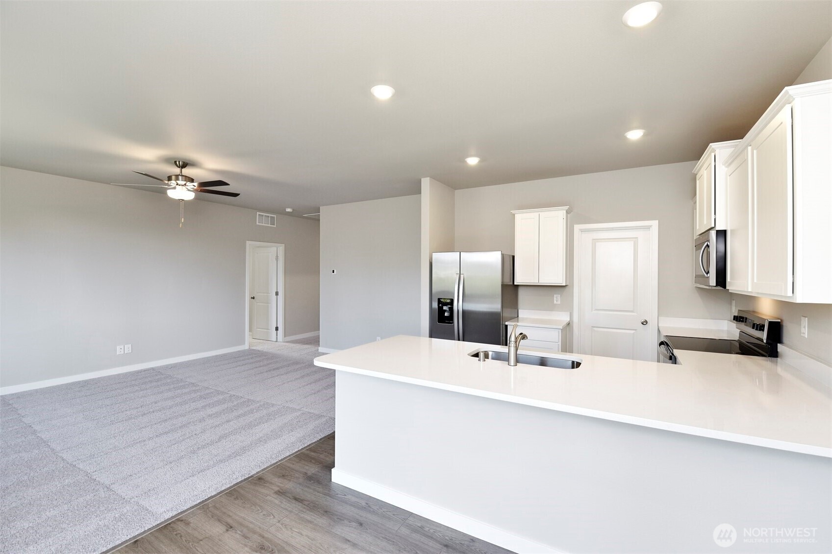 9746 Brown Street SE