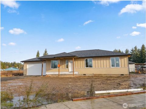 Photo of 11 Hobble Creek Street, Elma, WA 98541 (MLS # 2456150)
