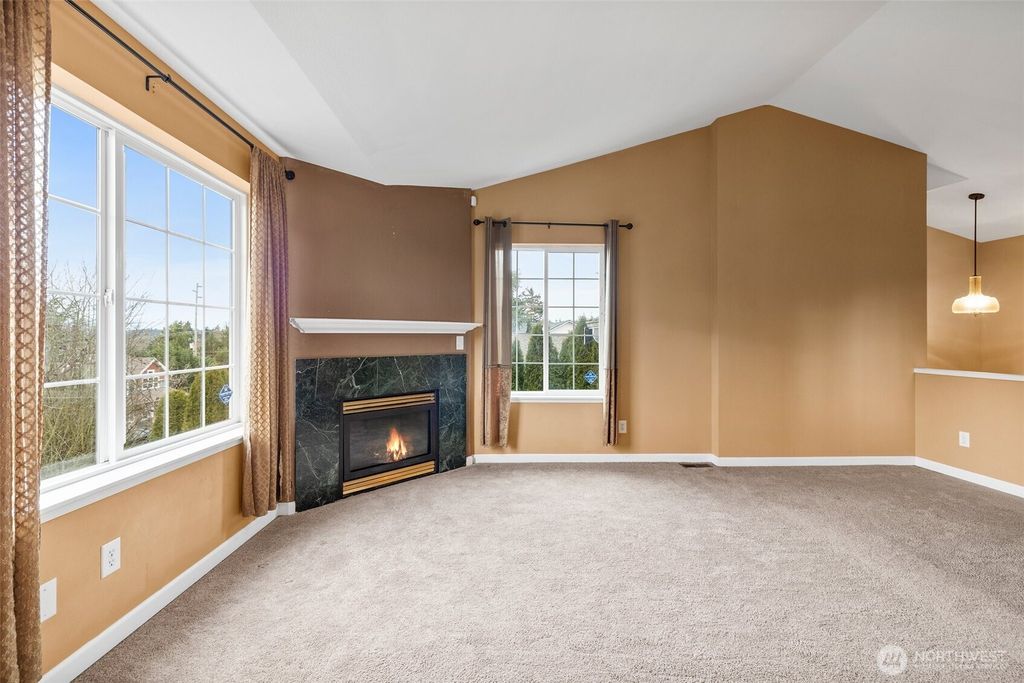 Photo of 24038 19th Avenue S, Des Moines, WA 98198 (MLS # 2334189)