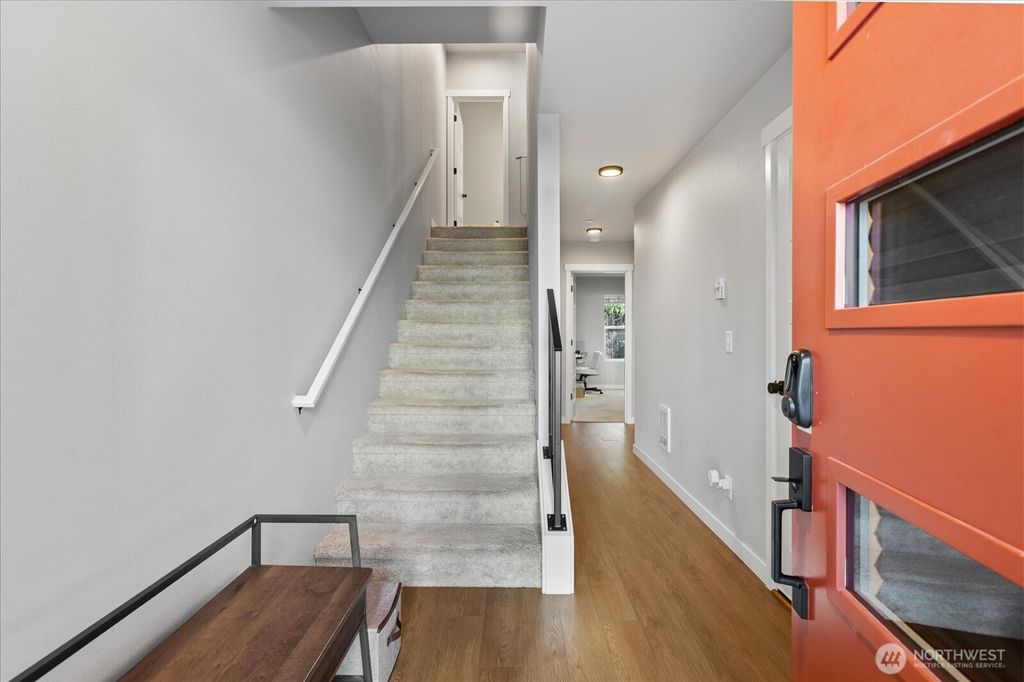 Photo of 13717 Admiralty Way #G4, Lynnwood, WA 98087 (MLS # 2478003)