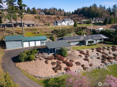 Photo of 16021 Colony Road, Burlington, WA 98232 (MLS # 2486440)