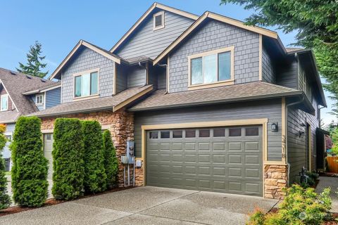 Photo of 3431 158th Place SW #B, Lynnwood, WA 98087 (MLS # 2165418)