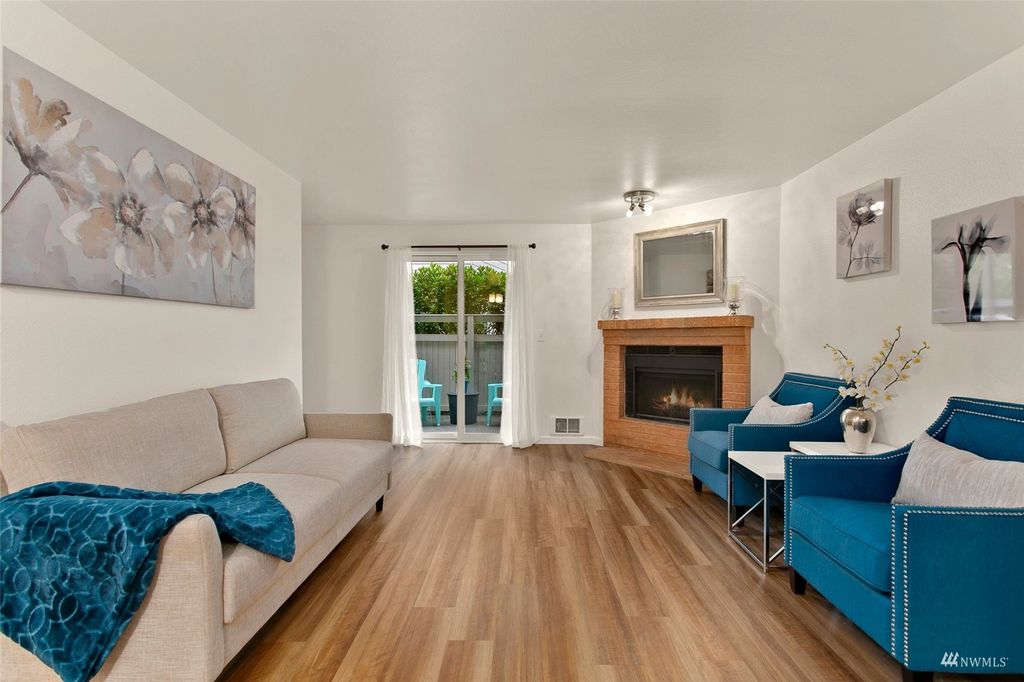 Photo of 14200 NE 171st Street #F106, Woodinville, WA 98072 (MLS # 1986594)