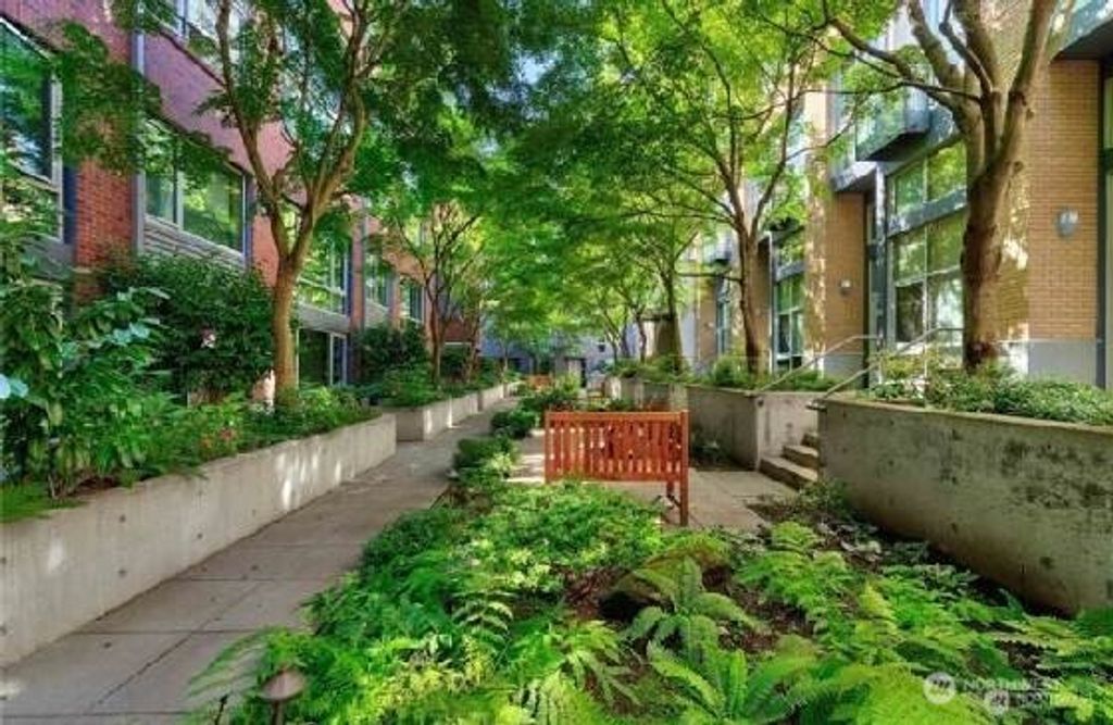 Photo of 530 Broadway E #130, Seattle, WA 98102 (MLS # 2423783)