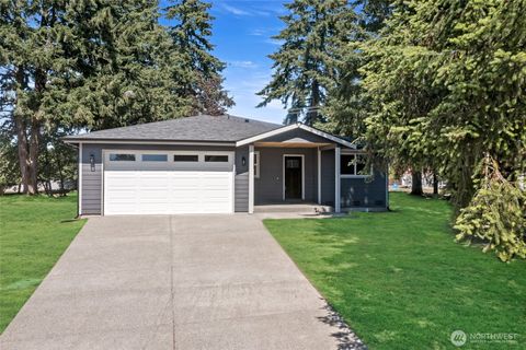 Photo of 5501 116th Street SW, Lakewood, WA 98499 (MLS # 2401493)