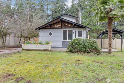 Photo of 2308 197th Avenue SW, Lakebay, WA 98349 (MLS # 2495917)