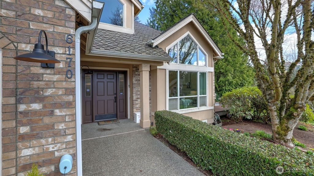 Photo of 6170 156th Place SE, Bellevue, WA 98006 (MLS # 2333473)