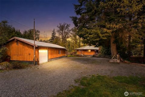 Photo of 8944 W Pressentin Drive, Concrete, WA 98237 (MLS # 2511863)