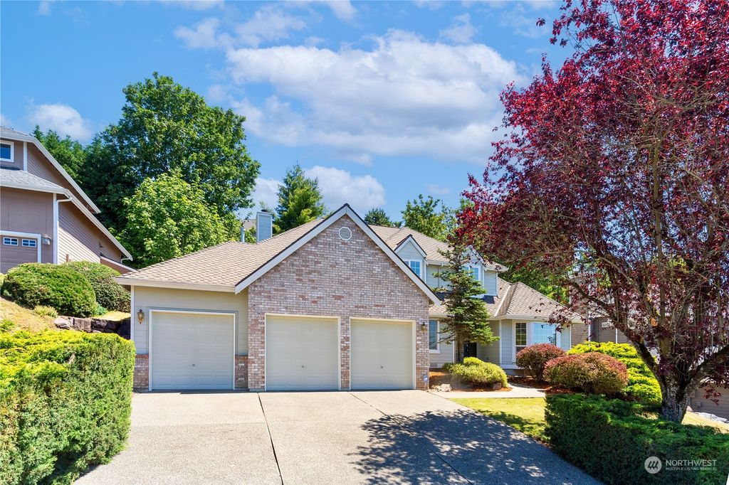 Photo of 8516 126 Place SE, Newcastle, WA 98056 (MLS # 2256017)