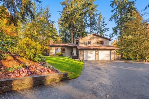 Photo of 39029 260th Avenue SE, Enumclaw, WA 98022 (MLS # 2599514)