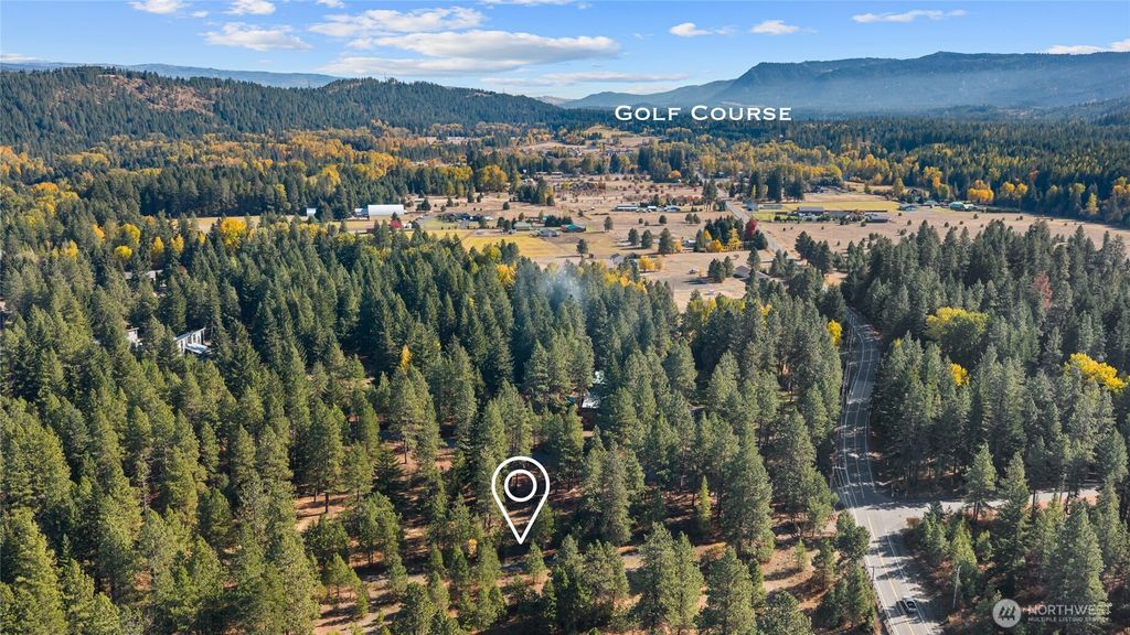 Photo of 101 Book Lane, Cle Elum, WA 98922 (MLS # 2475497)