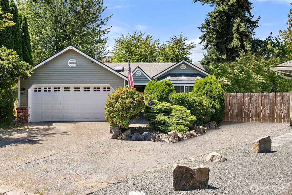 Photo of 4630 143rd Place SW, Lynnwood, WA 98087 (MLS # 2458523)