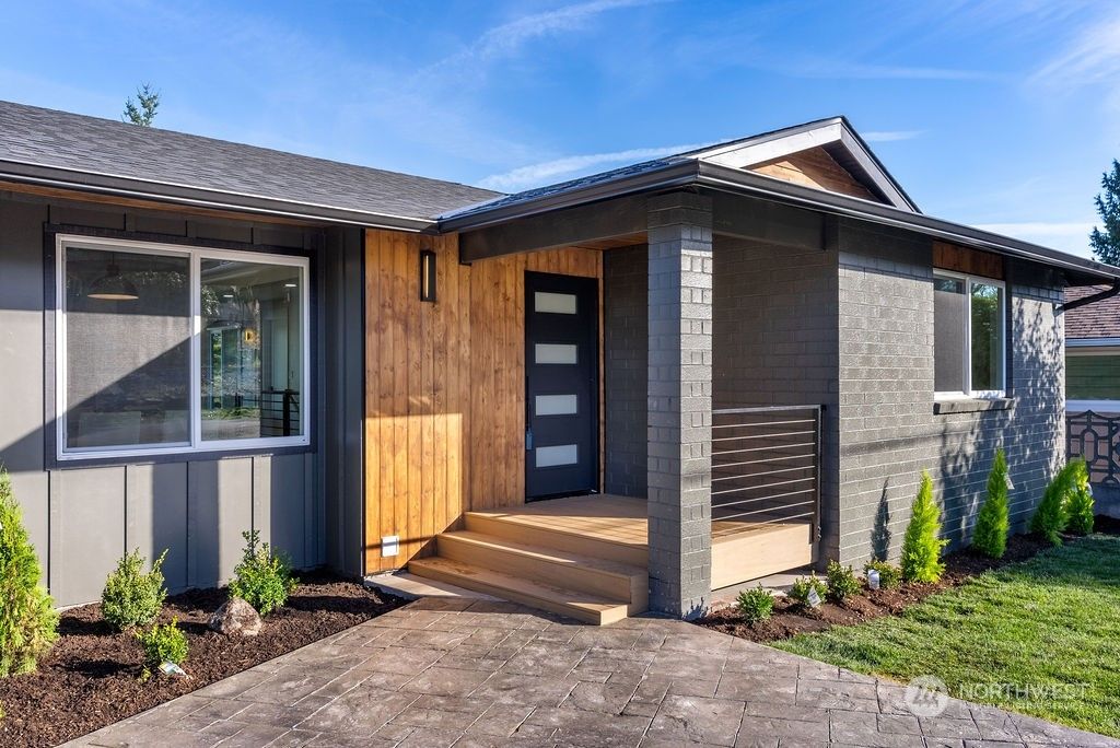 Photo of 10905 Rainier Avenue S, Seattle, WA 98178 (MLS # 2314388)