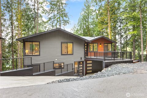 Photo of 8 Valley View Circle, Bellingham, WA 98229 (MLS # 2493360)