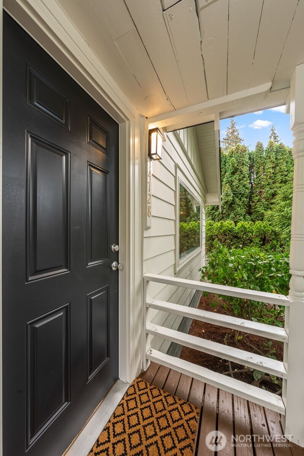 Photo of 14728 32nd Avenue NE, Shoreline, WA 98155 (MLS # 2441045)