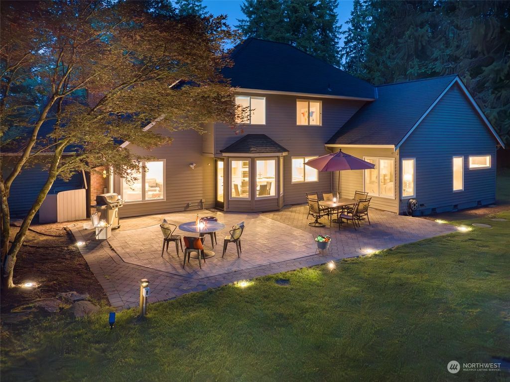 Photo of 14341 189th Way NE, Woodinville, WA 98072 (MLS # 2130673)
