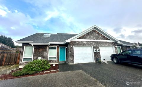 142 NW 28th Street Long Beach WA 98631