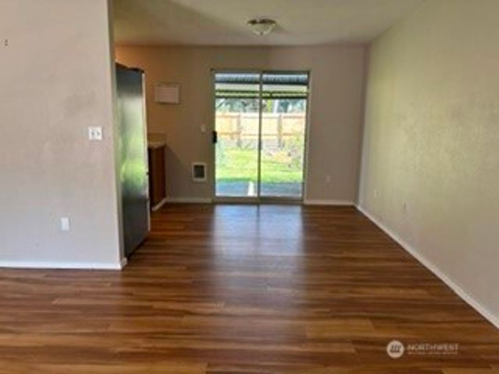 Photo of 1602 15th Avenue SW, Olympia, WA 98502 (MLS # 2514121)
