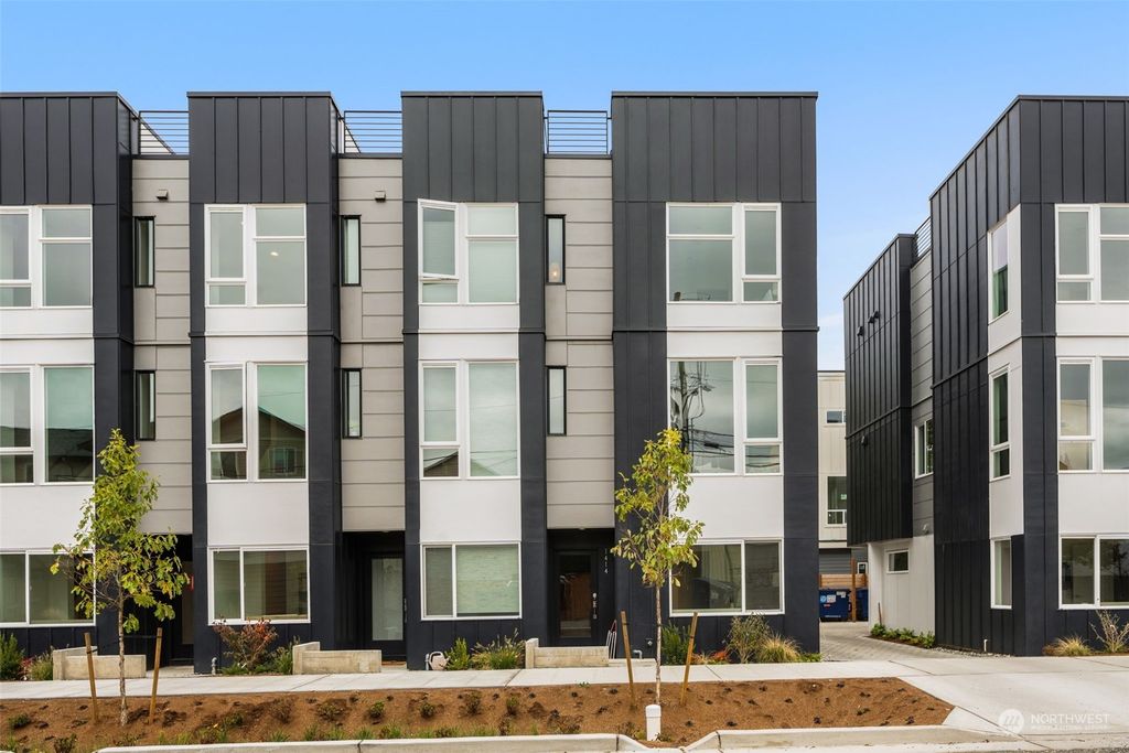 Photo of 1412 NW 92nd Street, Seattle, WA 98117 (MLS # 2200168)