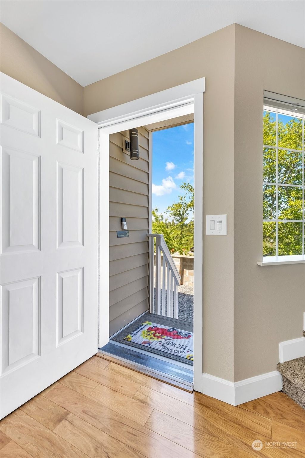 Photo of 6001 Meridian Avenue, Everett, WA 98203 (MLS # 2076650)