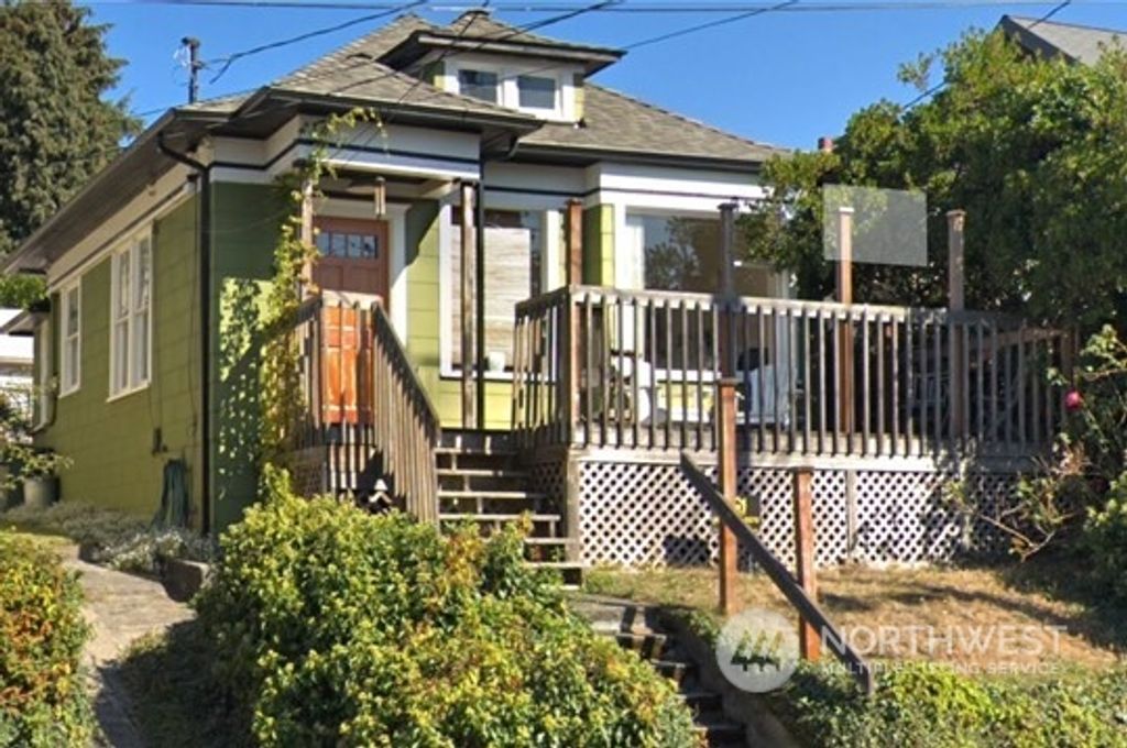 Photo of 1408 N 41st Street, Seattle, WA 98103 (MLS # 2293726)