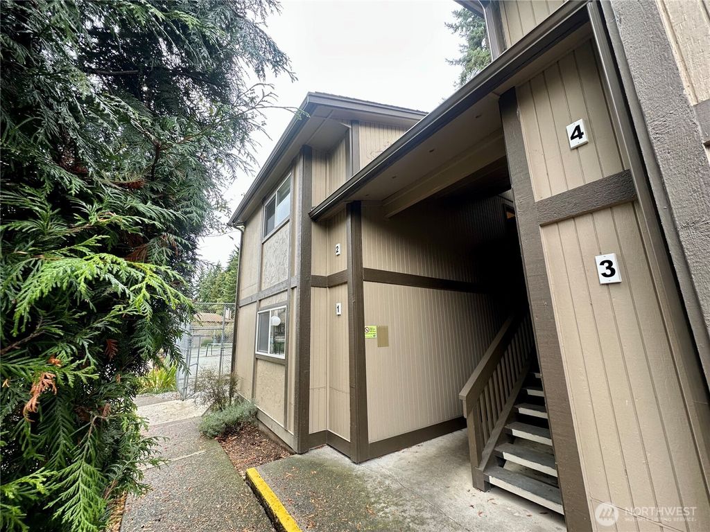 Photo of 4705 176th Street SW #B2, Lynnwood, WA 98037 (MLS # 2448548)