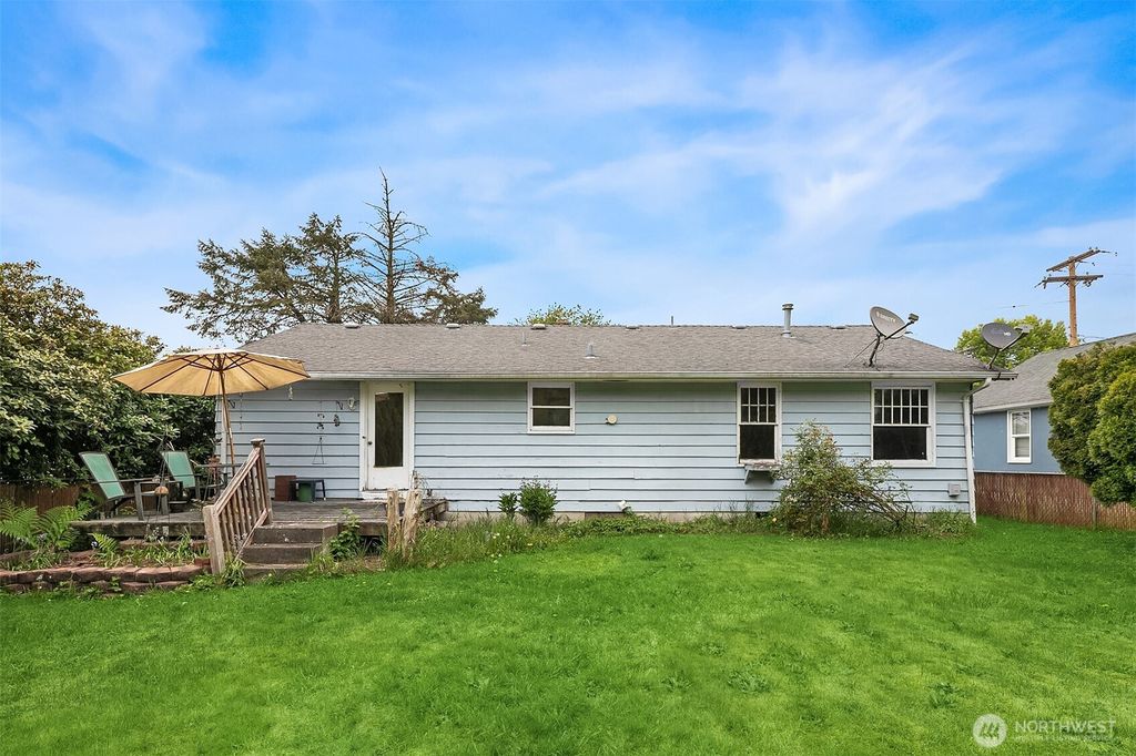 Photo of 33313 SE 42nd Street, Fall City, WA 98024 (MLS # 2519413)