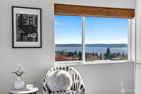 Photo of 4153 California Avenue SW, Seattle, WA 98116 (MLS # 2525384)