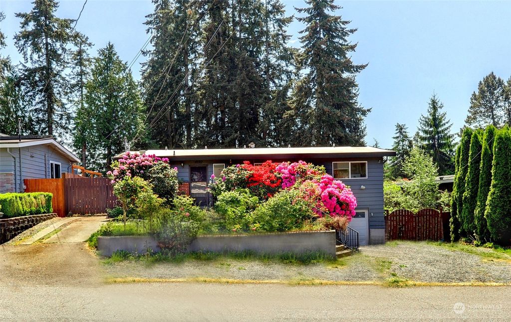 Photo of 1837 N 163rd Street, Shoreline, WA 98133 (MLS # 2071953)