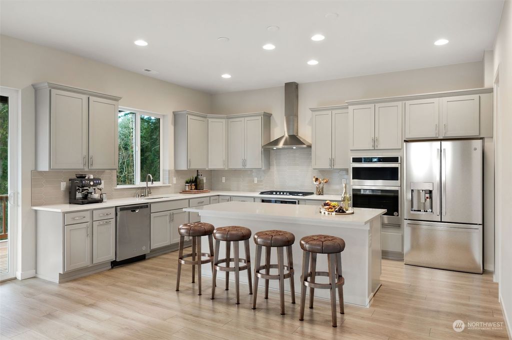 Photo of 12128 138th Avenue NE #6-5, Lake Stevens, WA 98258 (MLS # 1787794)