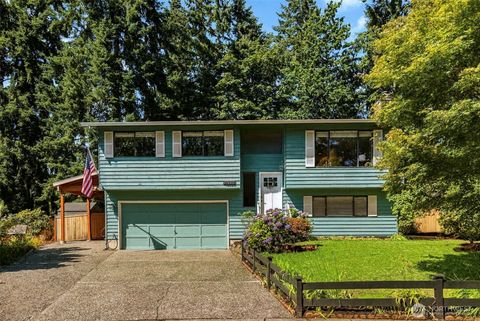 Photo of 18222 19th Drive SE, Bothell, WA 98012 (MLS # 2415278)